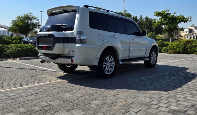 
								Used Mitsubishi Pajero full									