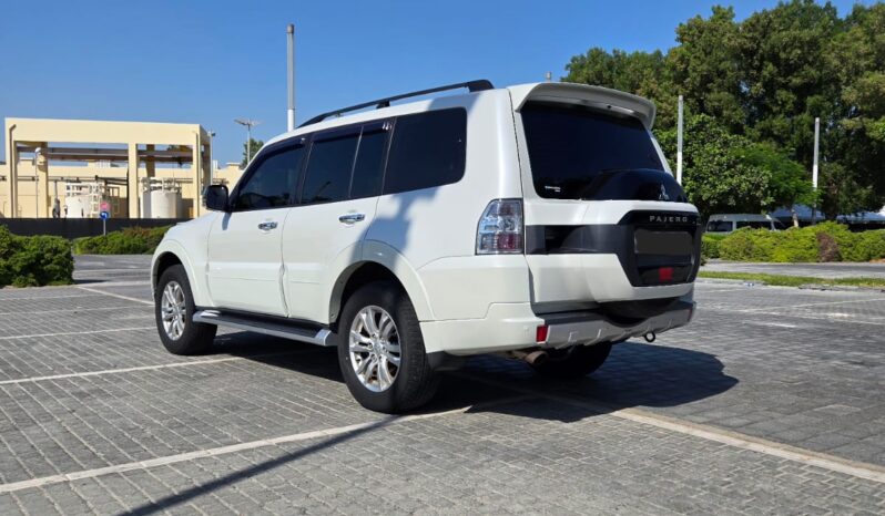 
								Used Mitsubishi Pajero full									