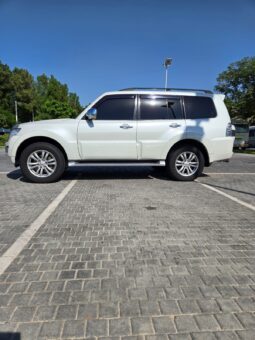 
										Used Mitsubishi Pajero full									