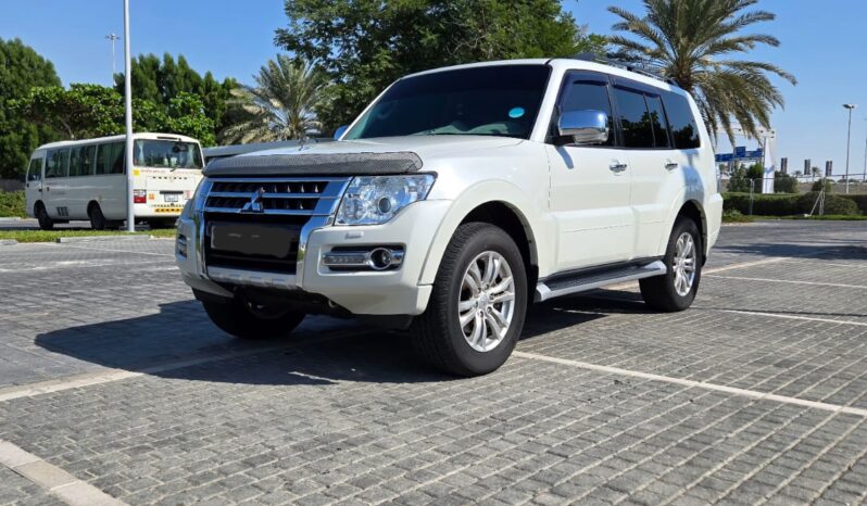 
								Used Mitsubishi Pajero full									