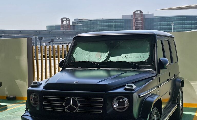 
								Mercedes-Benz G-Class full									